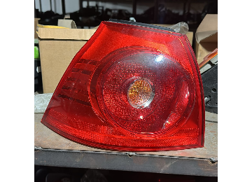 Volkswagen golf sol dış stop 04-11